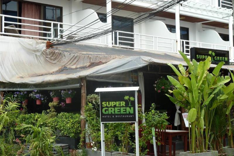 Supergreen Hotel Chalong Exterior photo